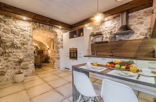 Tribalj Villa | Villa with private pool, 7 guests, free WiFi, spacious terrace, BBQ