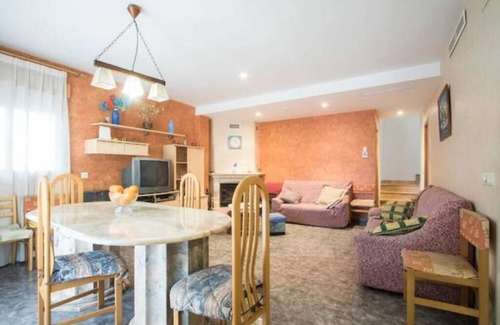 Grao de Gandia Ski Chalet | Villa with private pool in Gandía