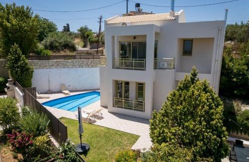 Dempla House | Villa With Private Pool Chania Sense of Dream Villas
