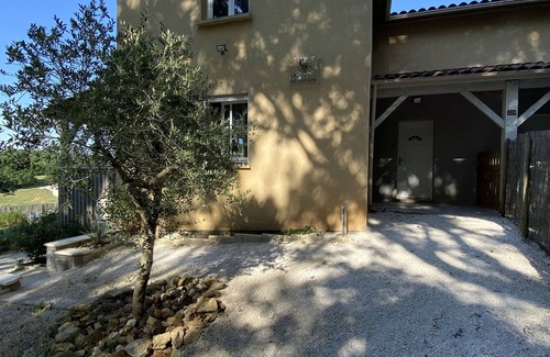 Castels Villa | villa with swimming pool