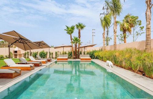 Tassoultante Villa | Villa with swimming pool, gym and modern comforts
