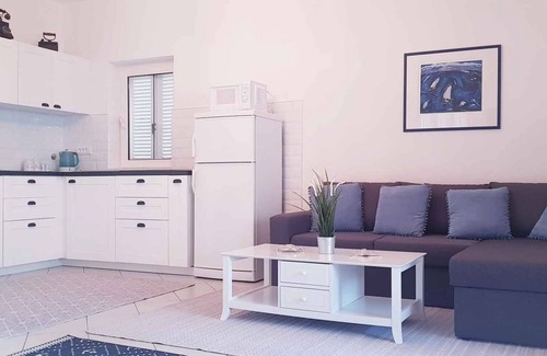 Cesarica Villa | Villa with swimming pool and sea views