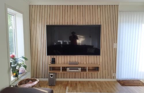 Hokksund Apartment | Villa with the garden