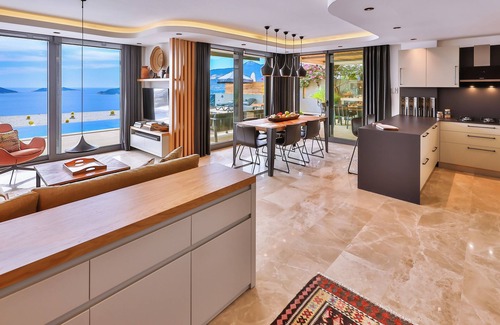 Liman Mahallesi Villa | Villa Xanadu, 4 bedroom villa with table tennis, infinity pool and roof terrace