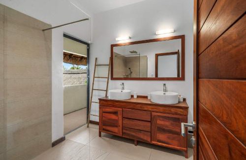 Black River Villa | Villa Yuki - Ocean retreat by Sealodge