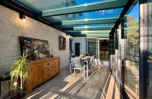 Caremeau Villa | Villa Zénith, Piscine & Paillotte Bambou