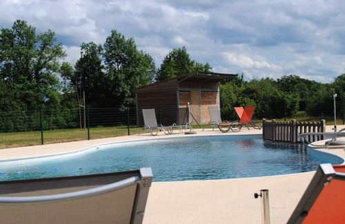 Lignieres House | Village de Cottages - 3-Room PMR Cottage for 6 People with Air Conditioning