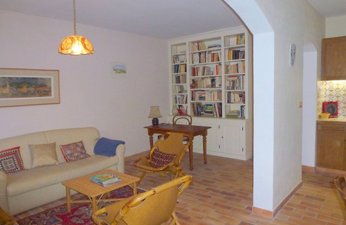 Leucate House | Village house with patio