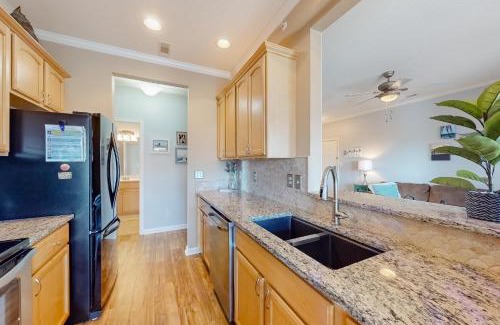Villages of Five Points Apartment | Village of Five Points - 17046 N Brandt St