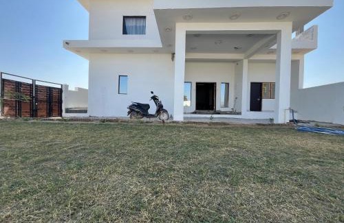 Agra House | Village Villa Agra
