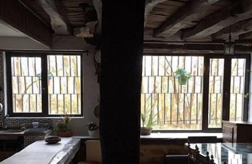 Villasur de Herreros Cottage | Villapajar, rural house by the river in the Sierra de la Demanda, 26km from Burgos