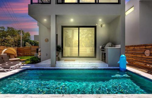 Tarpon River House | VillaPlaya brand new home, modern style resort!