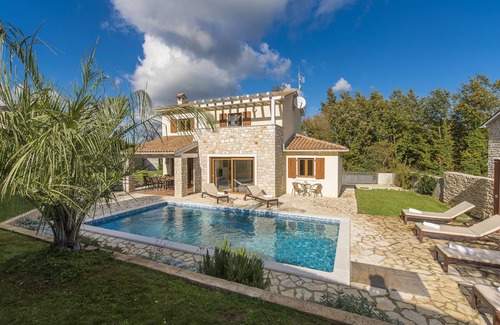 Rojnici Apartment | Villas Adagio