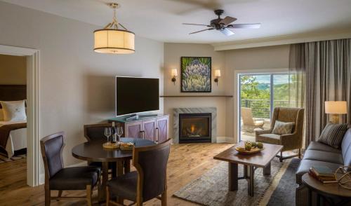 Wetmore Hotel | Villas at La Cantera Resort & Spa