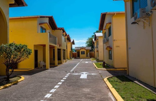 Colonia El Naranjal Villa | Villas del Mar VII