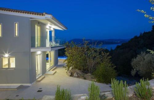 Katouna Villa | Villas Harriet - With Sea View and near the sea