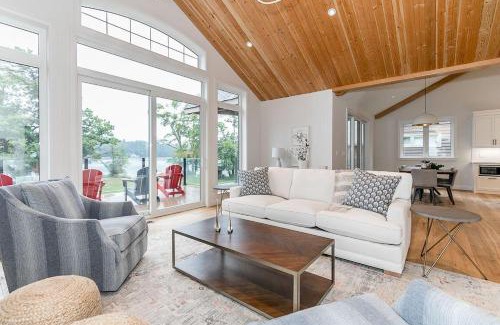 Muskoka Lakes Villa | Villas Of Muskoka - Single Villa 11