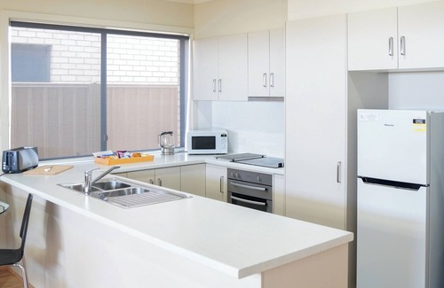 Kingscote House | Villas on the Bay Kingscote
