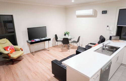 Kingscote House | Villas on the Bay Kingscote