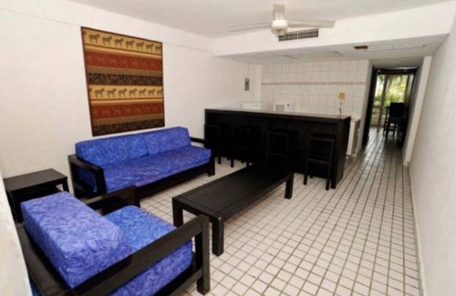 Ixtapa Hotel | Villas Paraiso Hotel/Room 8