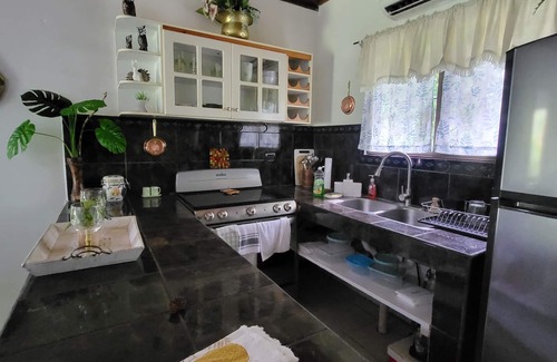 Parrita House | Villas Playa Palo Seco