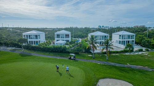 Providenciales Villa | Villas with Private Pool 5 min to Grace Bay beach