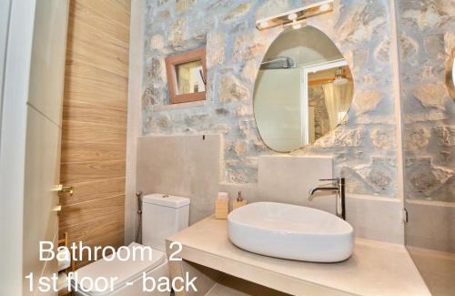 Ermionida Villa | Villasonboard Rock Villa 3 Bed, 3 Bath, Jacuzzi, Seaside Ermioni