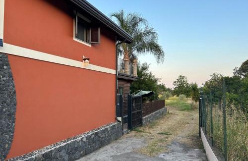 Calatabiano House | Villetta Due Palme - vicino GIARDINI NAXOS -