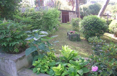 Madonna delle Grazie House | Villetta e Apt. Silvia by Agenzia SolturElba