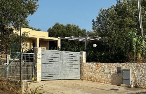 Ricadi Villa | Villino Frizza