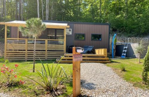 Bourre House | Vinéa Cottages - Hébergements Touristiques, Terrasse et Piscine privative
