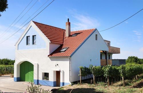 Prusanky House | Vinařství U sv. Kříže