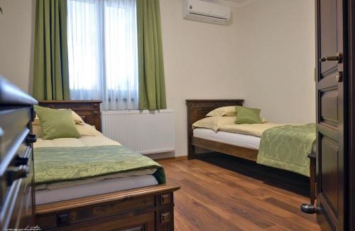 Kiskunhalas House | Vincze Vendeghaz