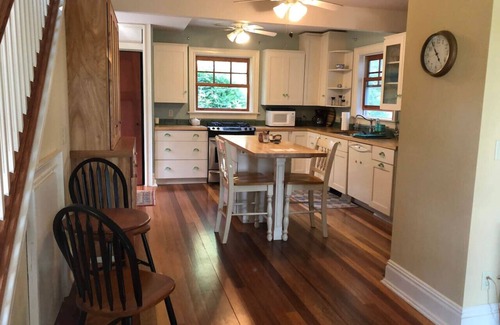 Brocton Apartment | VineCliff- The Hundred Acre Haven