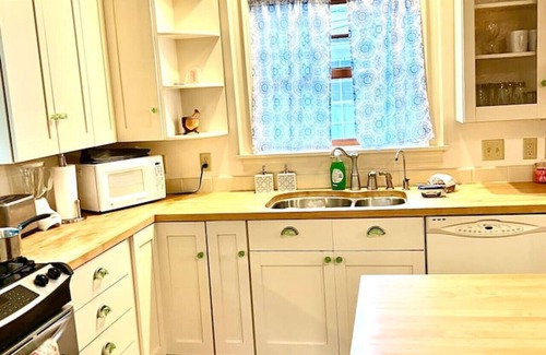 Brocton Apartment | VineCliff- The Hundred Acre Haven