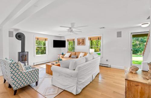 Tisbury House | Vineyard Haven Hideaway