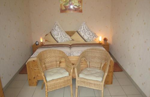 Kinheim Apartment | Vineyard View Romantic Stay