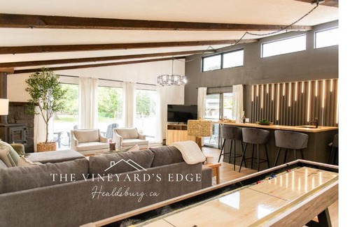 Healdsburg House | Vineyards Edge - Pool, Hot Tub, Bikes- 1mi to Downtown