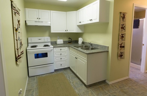 Okanagan-Similkameen House | Vineyards & Lakeviews - Private Hillside Suite - 100m above Osoyoos Lake