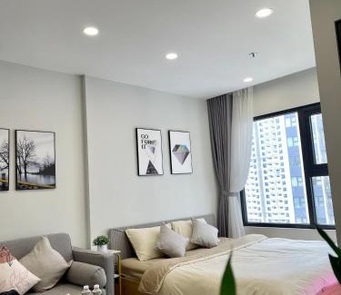 Tu Liem Apartment | Vinhomes Smart City - Căn hộ nghỉ dưỡng Full tiện ích
