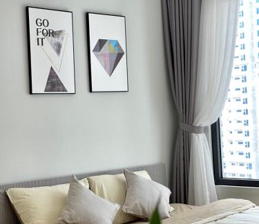 Tu Liem Apartment | Vinhomes Smart City - Căn hộ nghỉ dưỡng Full tiện ích