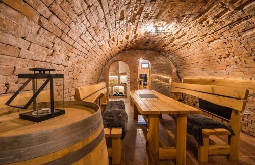Velke Bilovice House | Vinoza - ubytování a vinný sklep Velké Bílovice Rulandová