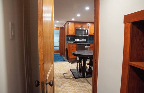 Berwyn Apartment | Vintage 1-br apartment with AC, WiFi in charming, safe, quiet Berwyn