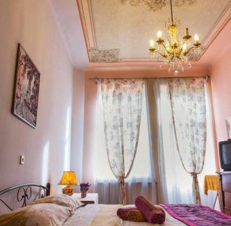 Yavory Apartment | Vintage Apartment 2 rooms with Balcony