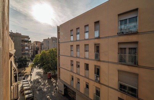 La Ribera Apartment | Vintage flat in Trendy Born Gothic area