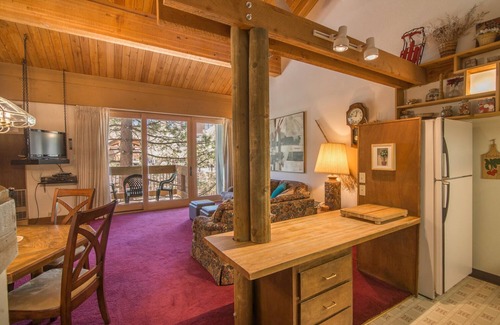 Truckee Condo | Vintage Lodgette - Village at Northstar! - Wong