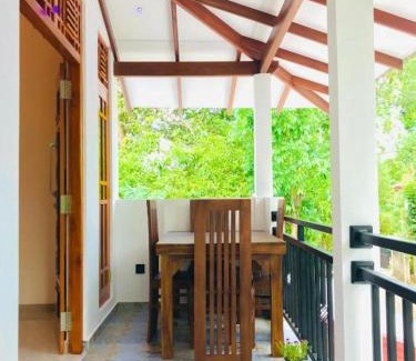 Hettimulla House | Vishmitha Villa