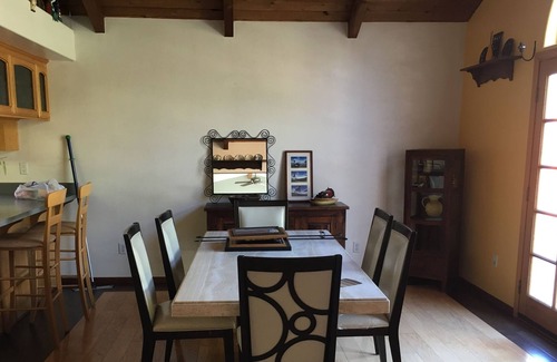 Olde Carlsbad House | Visit Carlsbad, Legoland, Beaches, Lagoon, Outlet Mall, close to I-5 Fwy, Races