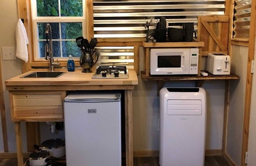 Teresita House | Visit Missouri! Pet-Friendly Cabins, Great for Jacks Fork River!