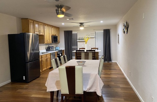 Thousand Oaks House | Visit Pensacola